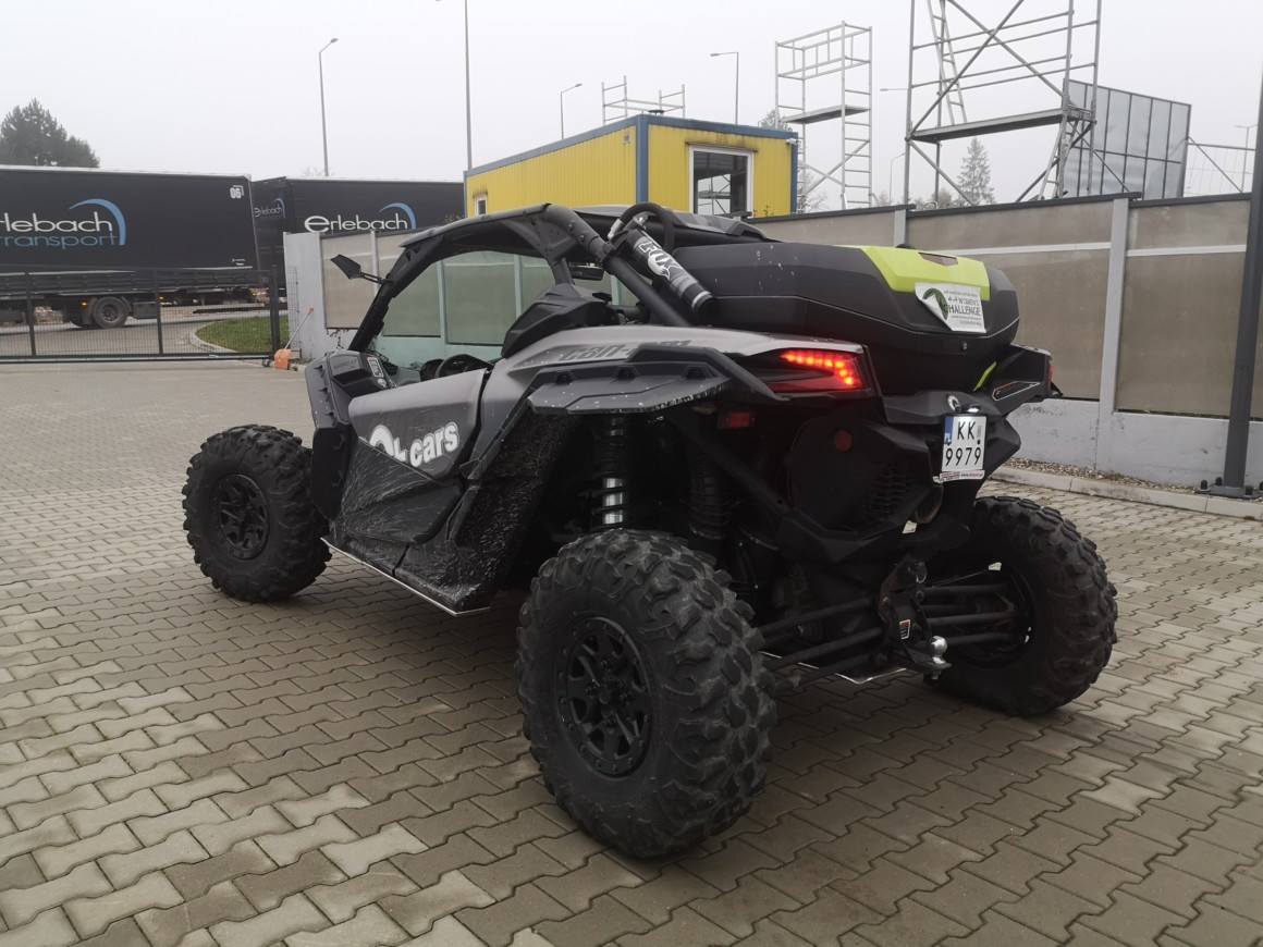 MAVERICK CAN-AM X3 XRS