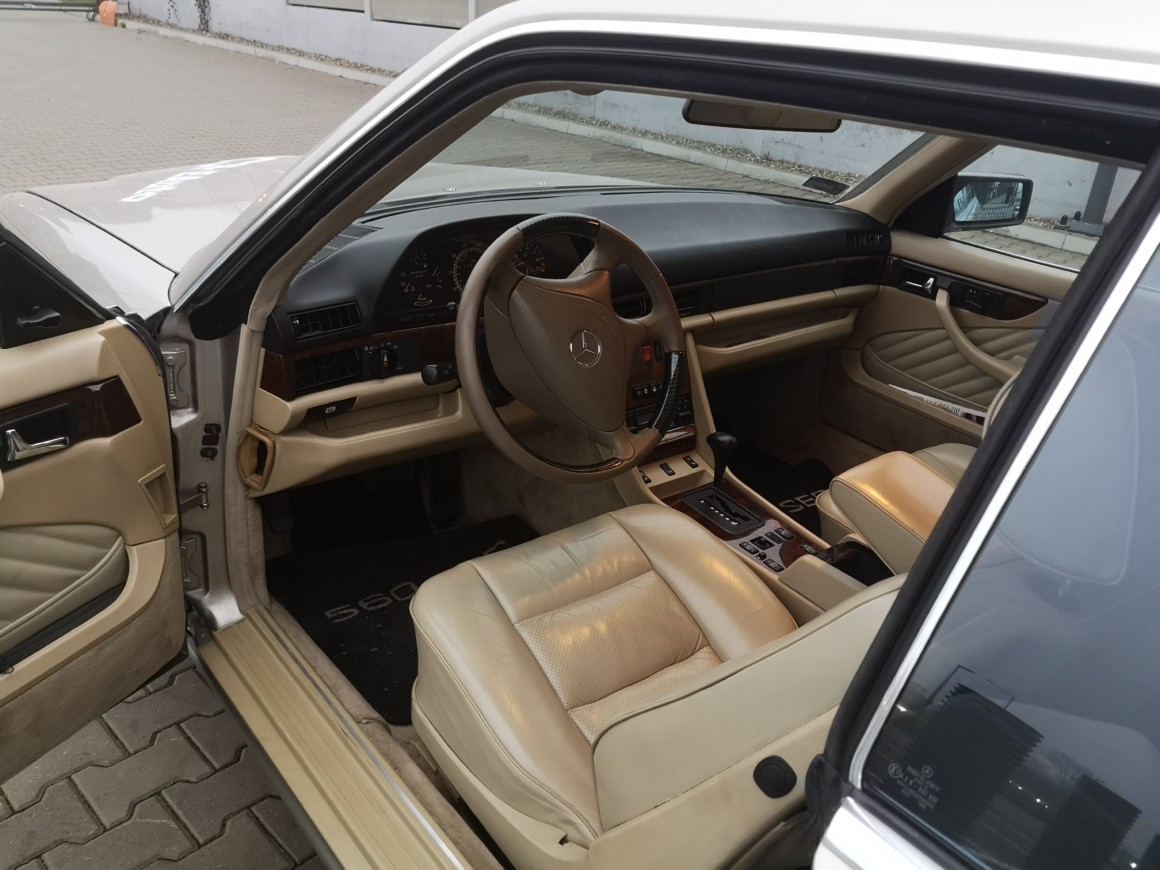 Mercedes 560 SEC